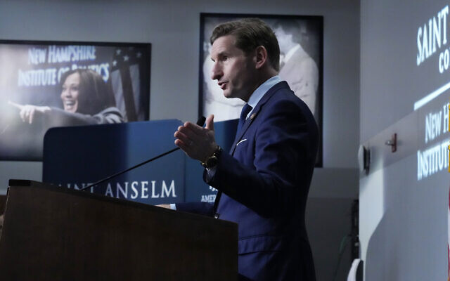 Democratic presidential candidate US Rep. Dean Phillips (Democrat of Minnesota) during a campaign stop, October 31, 2023, in Manchester, New Hampshire. (AP Photo/Charles Krupa)